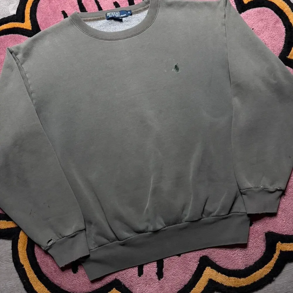 Vintage 90’s Polo Ralph Lauren Distressed Embroidered Logo Sweatshirt Medium